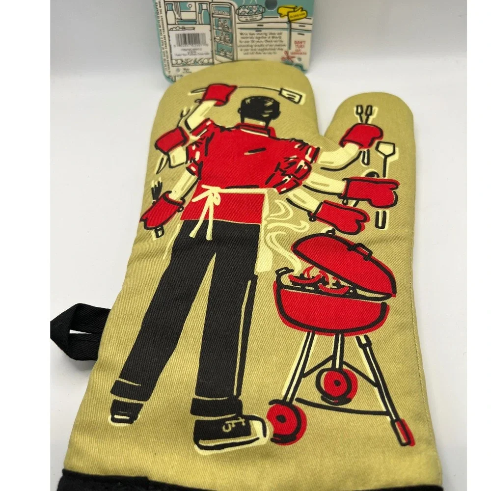 Blue Q BBQ Theme Oven Mitt NWT Retro Humor Kitsch Cottagecore
